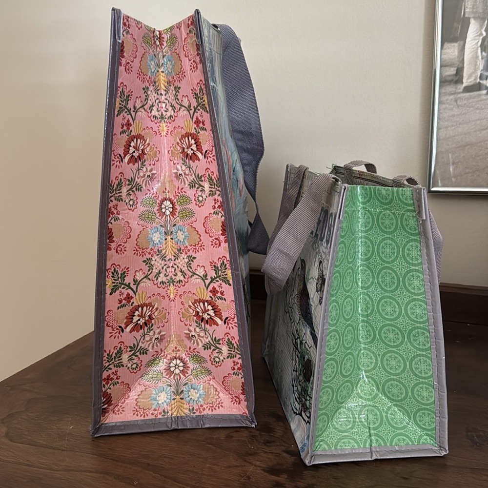 2 | Jennifer Parker Designs Plastic Bottle Tote Bags - Picture 4 of 9
